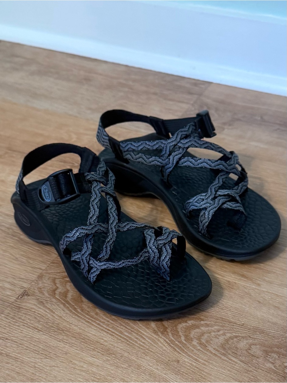 Chaco Updraft EcoTread X2 Women's Black and Gray Strappy Sport Sandals